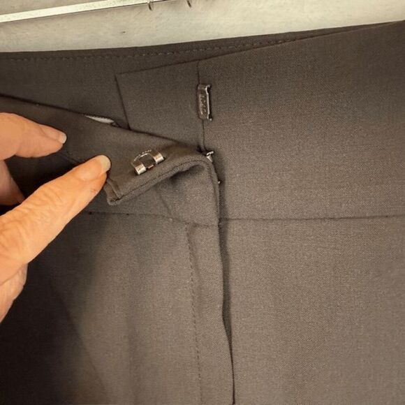 Hugo Boss Veronice Wool Pencil Skirt Charcoal Gray Back Slit Zip Closure Size 8 - Picture 5 of 11